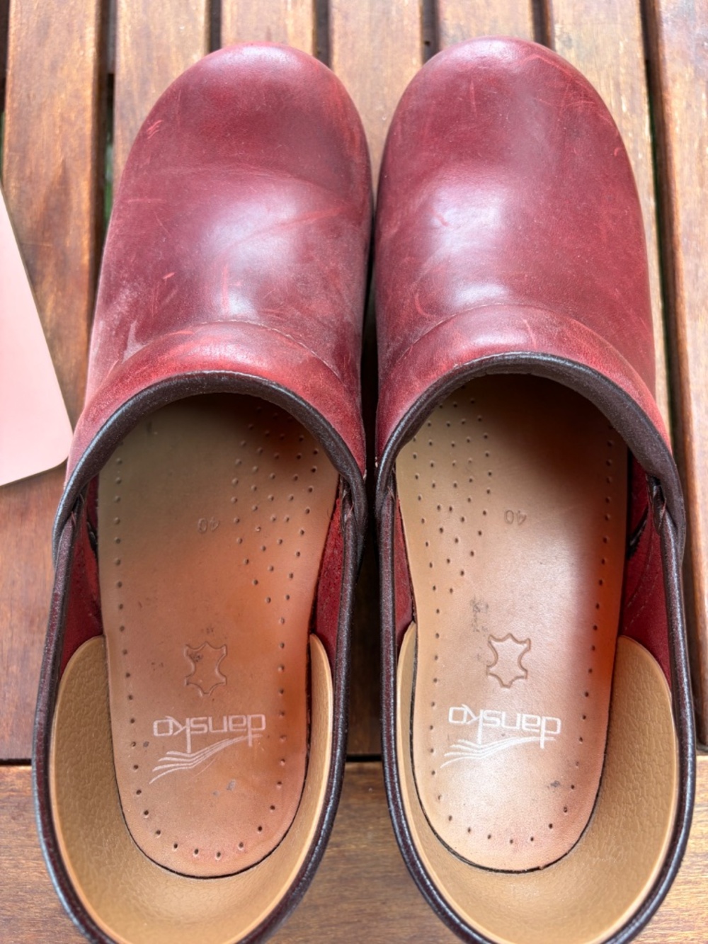 Red dansko clogs - Picture 2 of 3